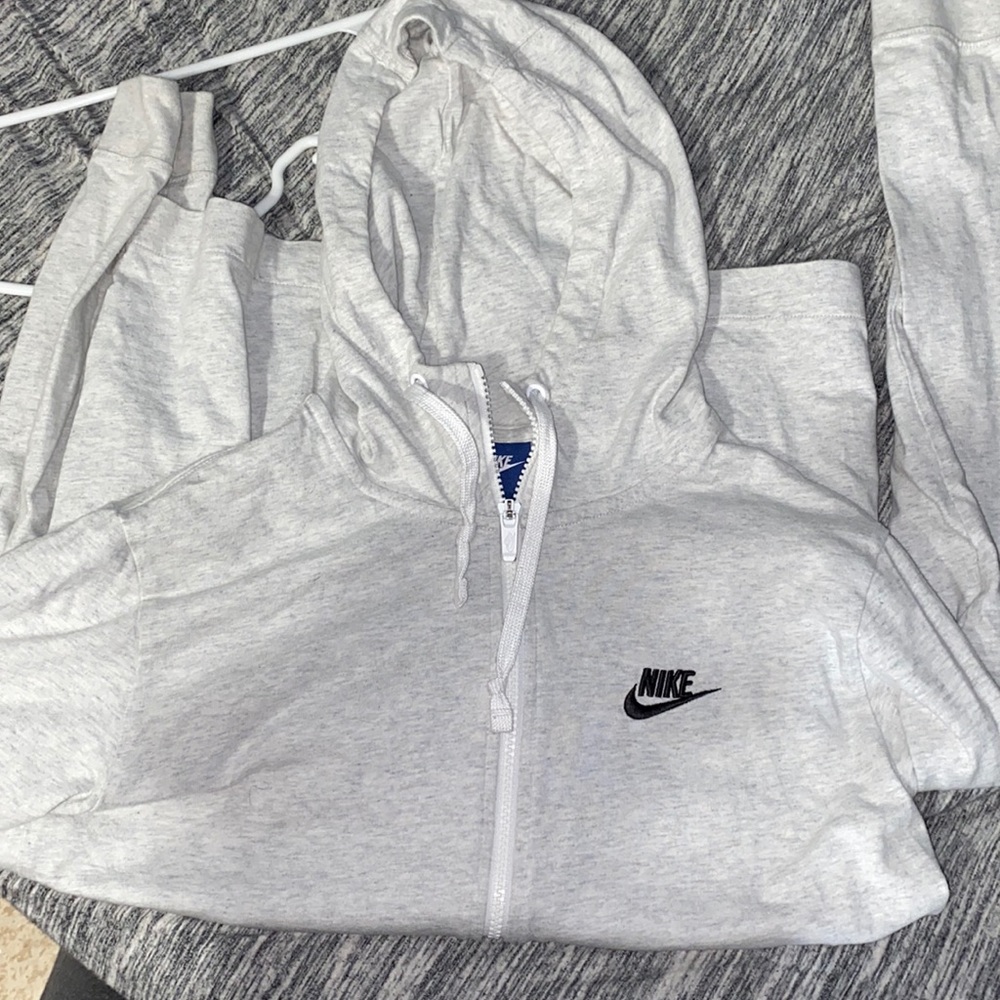 Nike zip up